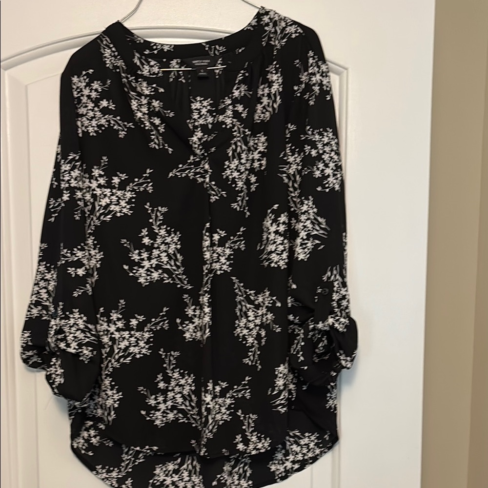 Simply Vera Vera Wang Black and White Relaxed Blouse